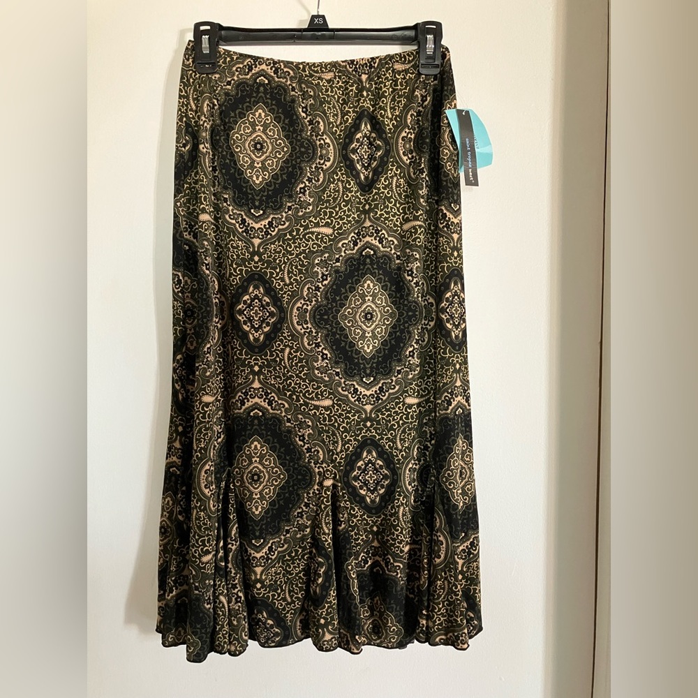 NWT Olive Green/Black skirt